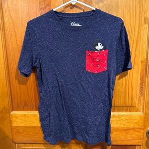 Disney Mickey Mouse pocket tshirt